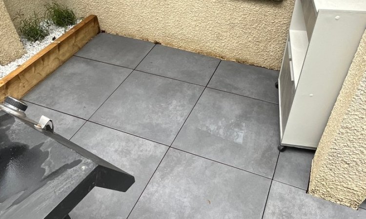  Remise en état d'une terrasse sur Montbrison